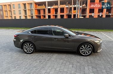 Седан Mazda 6 2018 в Ужгороді