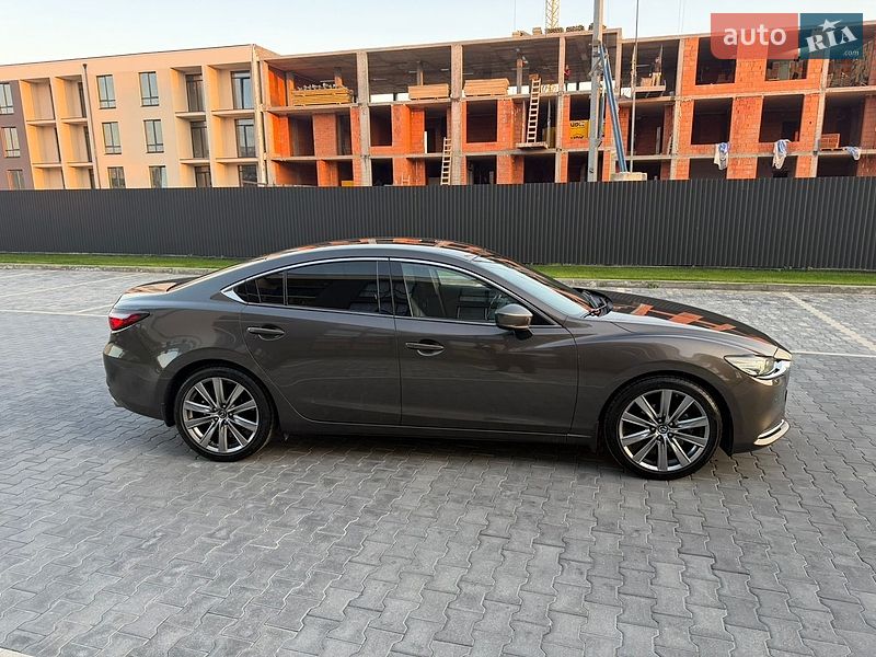 Седан Mazda 6 2018 в Ужгороді