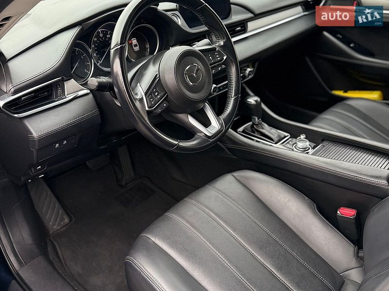 Седан Mazda 6 2018 в Ивано-Франковске