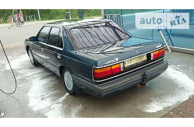 Седан Mazda 929 1989 в Киеве