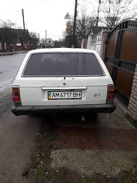 Універсал Mazda 929 1986 в Житомирі