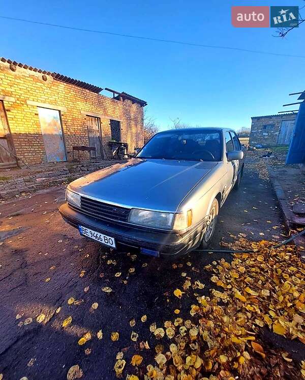Mazda 929 1988