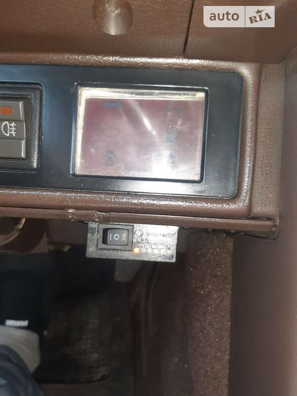 Купе Mazda 929 1983 в Хмельницком