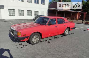 Седан Mazda 929 1981 в Львове