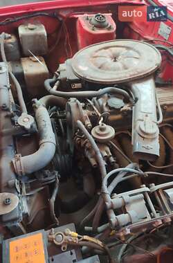 Седан Mazda 929 1981 в Львове