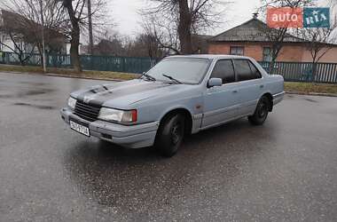 Седан Mazda 929 1987 в Переяславі