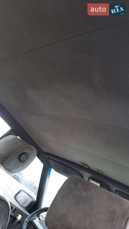 Седан Mazda 929 1988 в Верховец