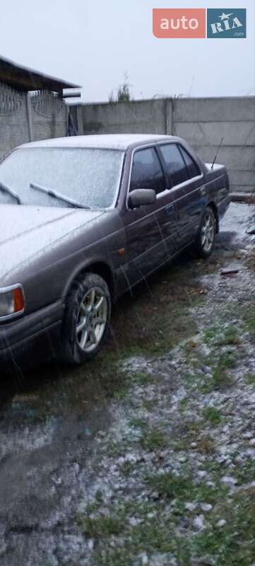 Седан Mazda 929 1991 в Рівному