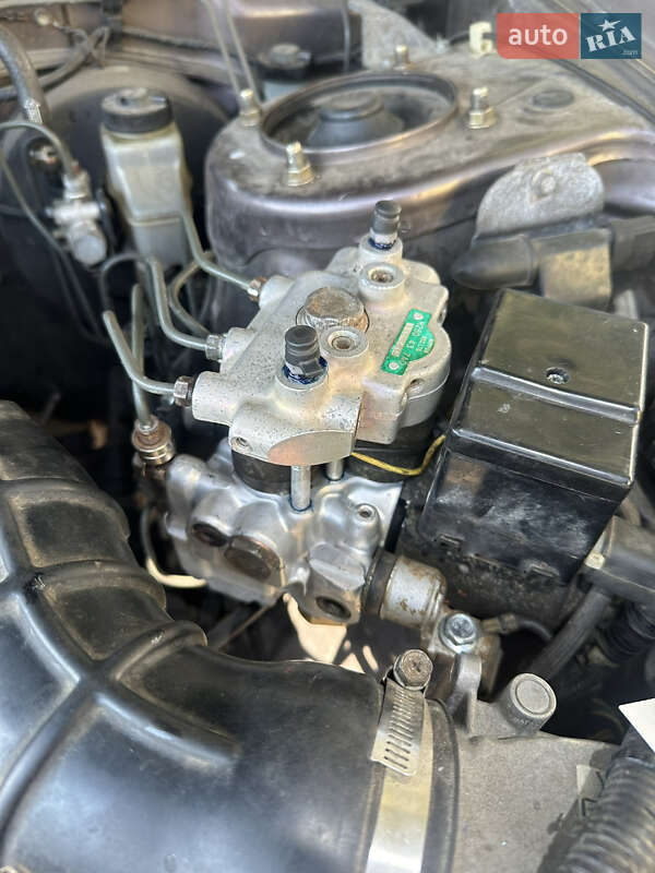 Седан Mazda 929 1989 в Киеве фото 15 Седан Mazda 929 1989 в Киеве