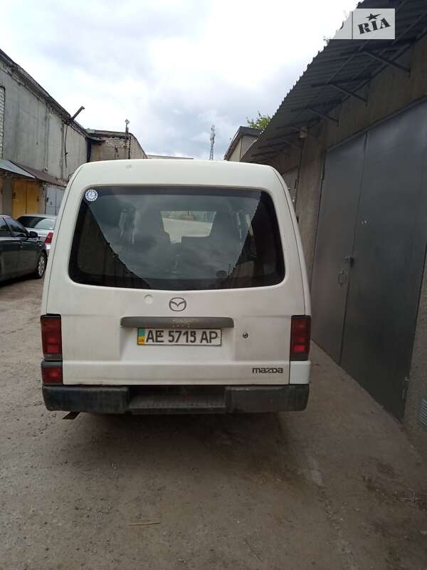 Грузовой фургон Mazda Bongo 2001 в Харькове