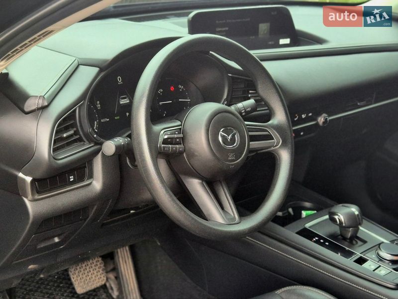 Внедорожник / Кроссовер Mazda CX-30 EV 2022 в Верхнеднепровске