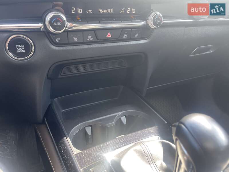 Внедорожник / Кроссовер Mazda CX-30 2022 в Одессе