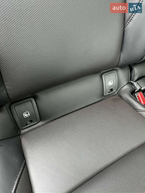 Внедорожник / Кроссовер Mazda CX-30 2023 в Киеве