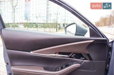 Внедорожник / Кроссовер Mazda CX-30 2020 в 