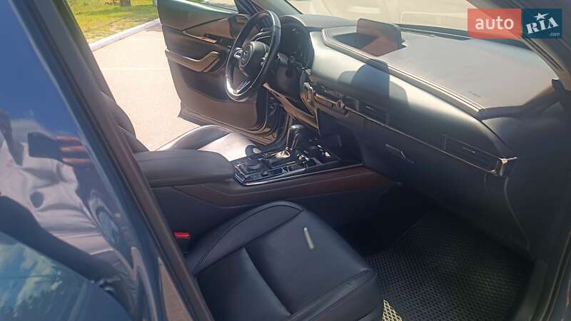 Внедорожник / Кроссовер Mazda CX-30 2022 в Киеве