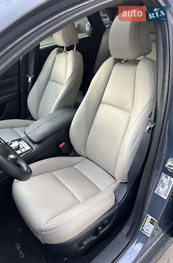Внедорожник / Кроссовер Mazda CX-30 2021 в 