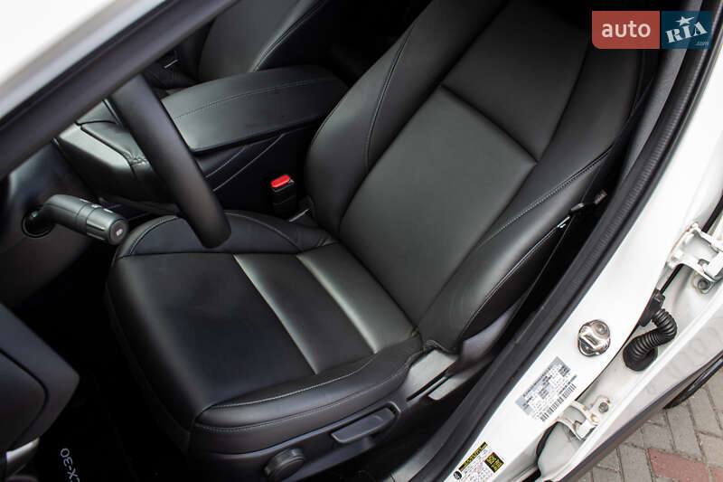 Внедорожник / Кроссовер Mazda CX-30 2022 в Львове