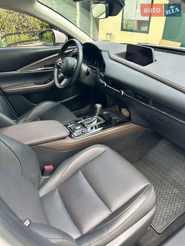 Внедорожник / Кроссовер Mazda CX-30 2021 в Киеве