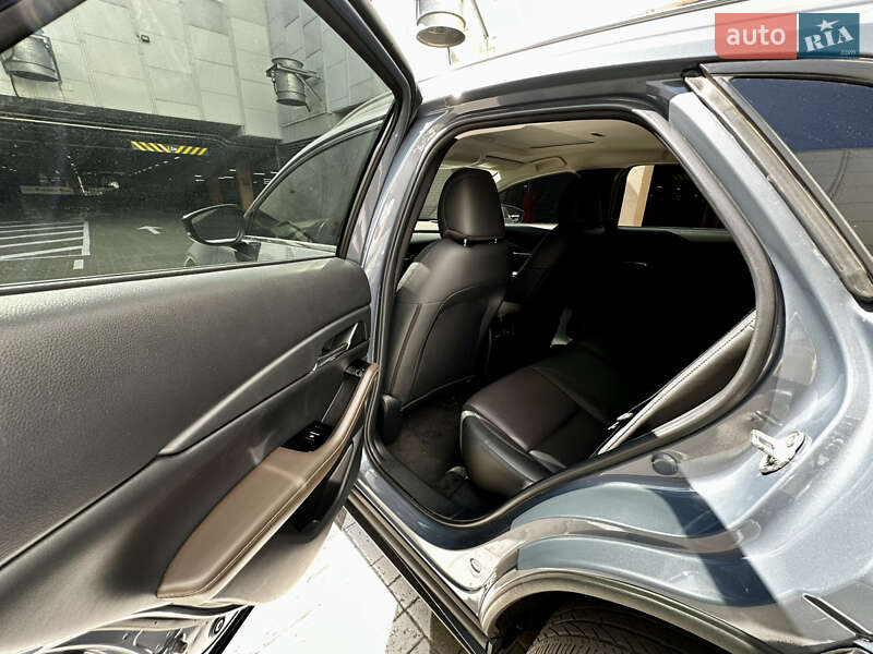 Внедорожник / Кроссовер Mazda CX-30 2021 в Киеве