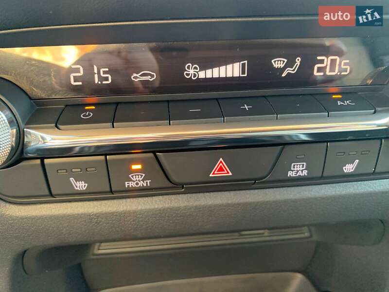 Позашляховик / Кросовер Mazda CX-30 2020 в Харкові фото 14 Позашляховик / Кросовер Mazda CX-30 2020 в Харкові