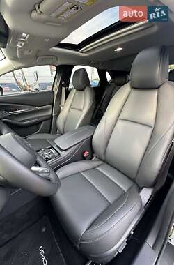 Позашляховик / Кросовер Mazda CX-30 2024 в 