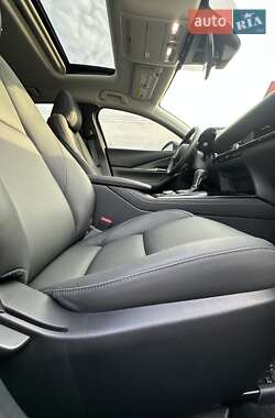 Позашляховик / Кросовер Mazda CX-30 2024 в 