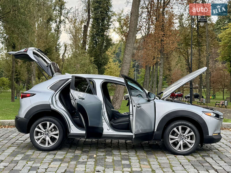 Внедорожник / Кроссовер Mazda CX-30 2020 в Киеве