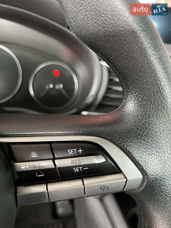 Внедорожник / Кроссовер Mazda CX-30 2023 в Киеве