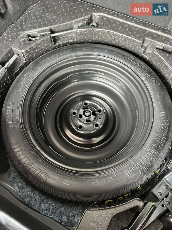 Внедорожник / Кроссовер Mazda CX-30 2023 в Киеве