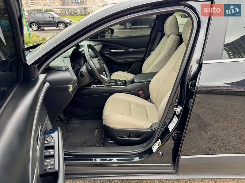 Позашляховик / Кросовер Mazda CX-30 2021 в Києві фото 16 Позашляховик / Кросовер Mazda CX-30 2021 в Києві