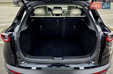 Внедорожник / Кроссовер Mazda CX-30 2023 в 