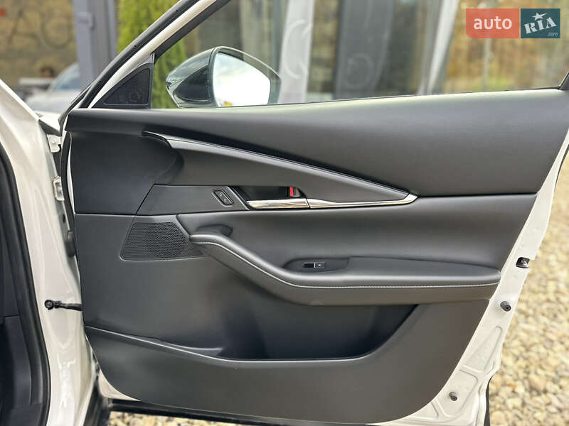 Позашляховик / Кросовер Mazda CX-30 2022 в Львові фото 24 Позашляховик / Кросовер Mazda CX-30 2022 в Львові