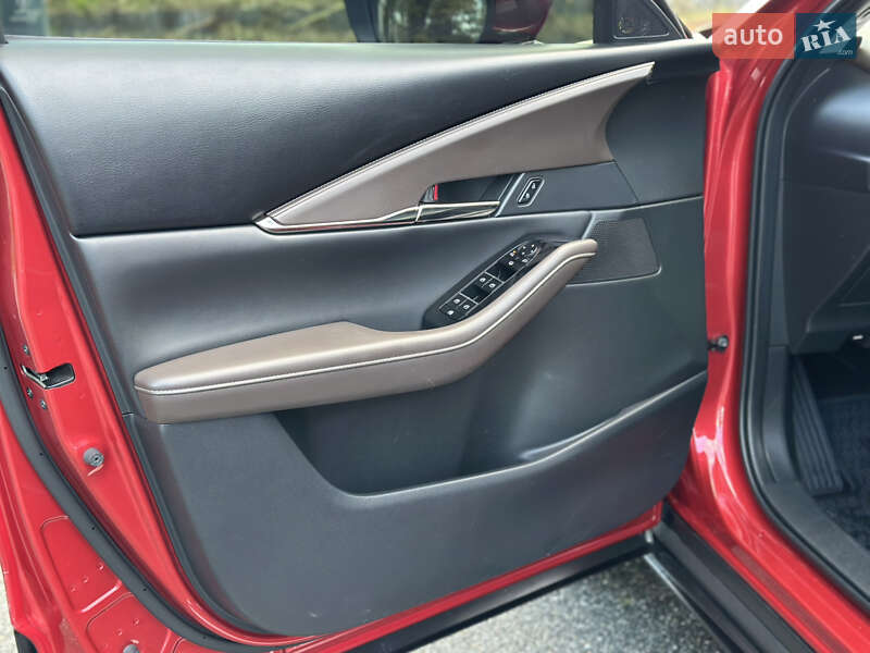 Позашляховик / Кросовер Mazda CX-30 2020 в Києві фото 18 Позашляховик / Кросовер Mazda CX-30 2020 в Києві