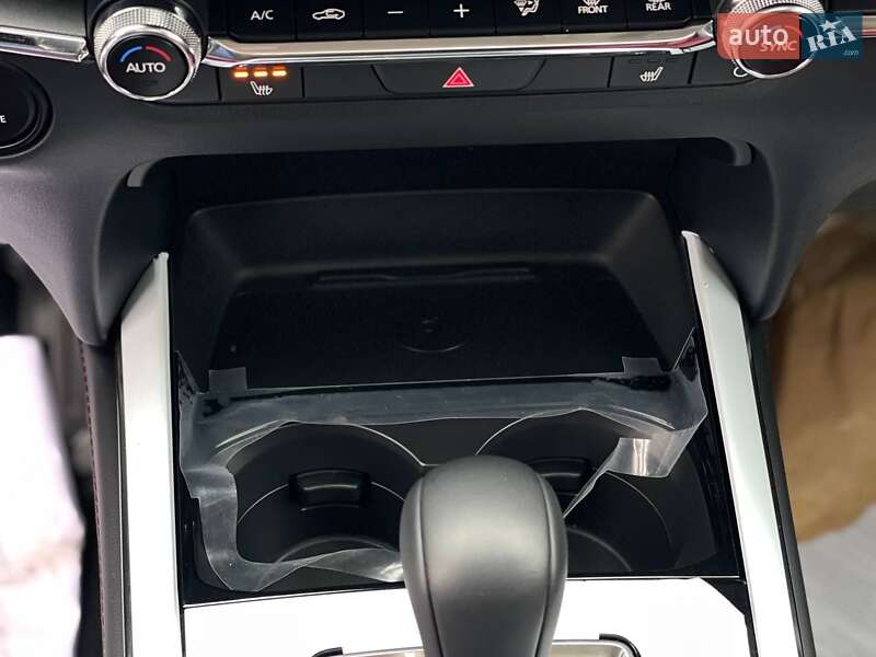 Позашляховик / Кросовер Mazda CX-30 2025 в Києві фото 28 Позашляховик / Кросовер Mazda CX-30 2025 в Києві