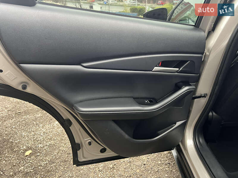 Позашляховик / Кросовер Mazda CX-30 2023 в Тернополі фото 26 Позашляховик / Кросовер Mazda CX-30 2023 в Тернополі