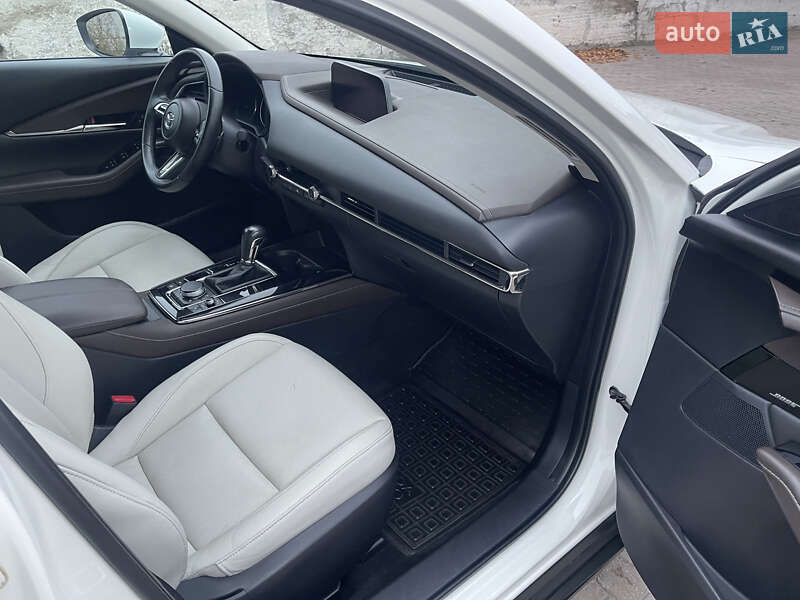 Позашляховик / Кросовер Mazda CX-30 2020 в Дніпрі фото 16 Позашляховик / Кросовер Mazda CX-30 2020 в Дніпрі