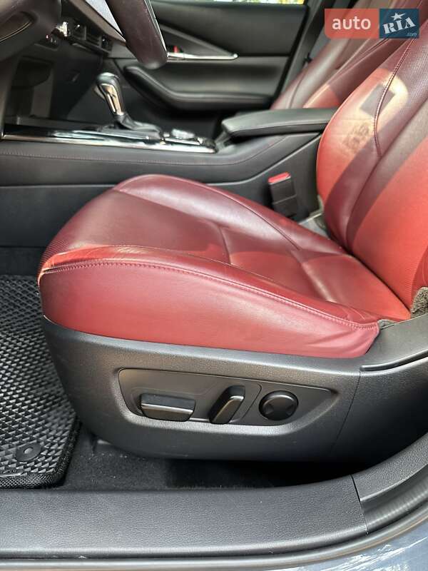 Позашляховик / Кросовер Mazda CX-30 2022 в Білогородці