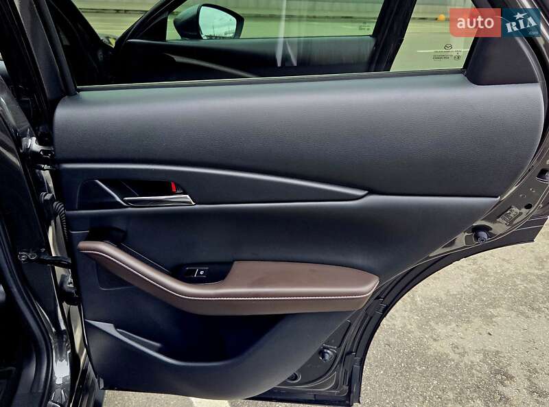 Позашляховик / Кросовер Mazda CX-30 2023 в Києві