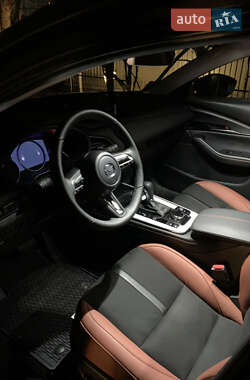 Внедорожник / Кроссовер Mazda CX-30 2023 в Киеве