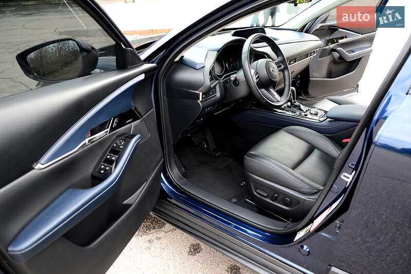 Внедорожник / Кроссовер Mazda CX-30 2019 в Умани