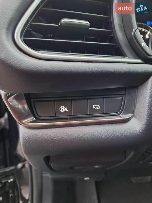 Внедорожник / Кроссовер Mazda CX-30 2024 в Киеве фото 45 Внедорожник / Кроссовер Mazda CX-30 2024 в Киеве