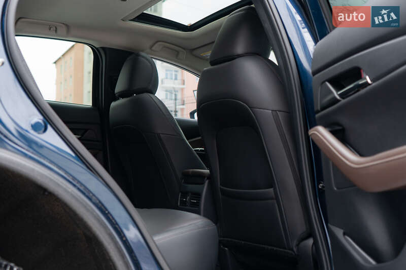 Позашляховик / Кросовер Mazda CX-30 2021 в Києві