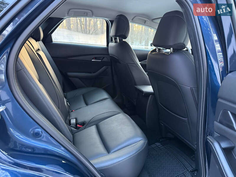 Внедорожник / Кроссовер Mazda CX-30 2022 в Киеве