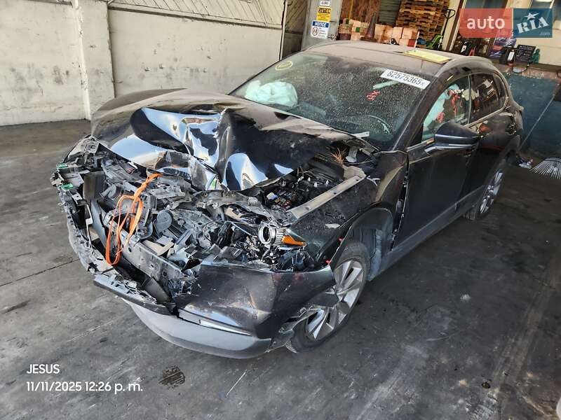 Внедорожник / Кроссовер Mazda CX-30 2023 в Днепре