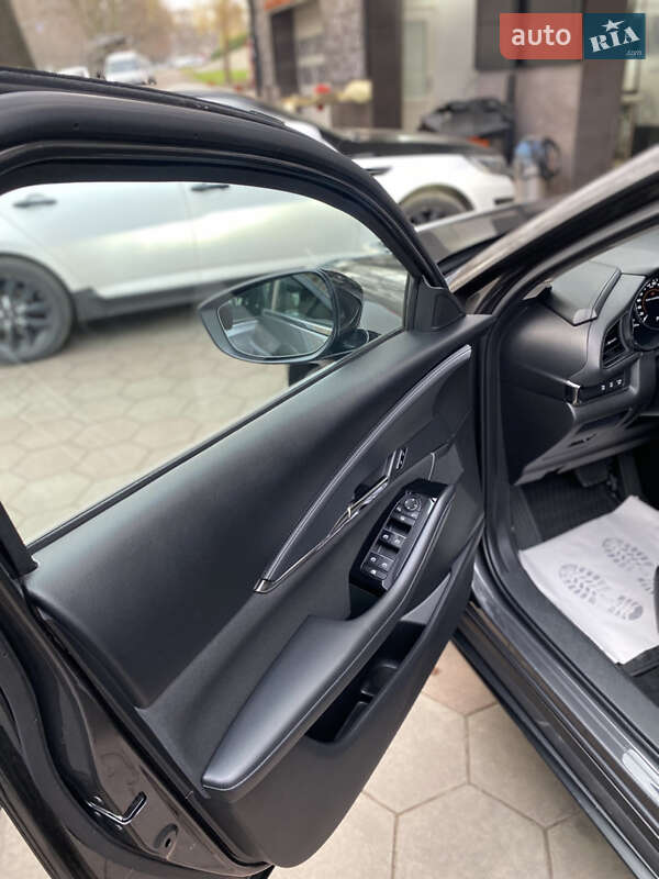 Внедорожник / Кроссовер Mazda CX-30 2021 в Одессе