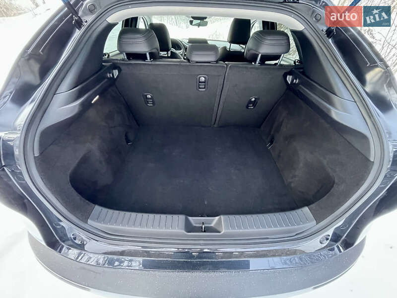 Внедорожник / Кроссовер Mazda CX-30 2023 в Киеве