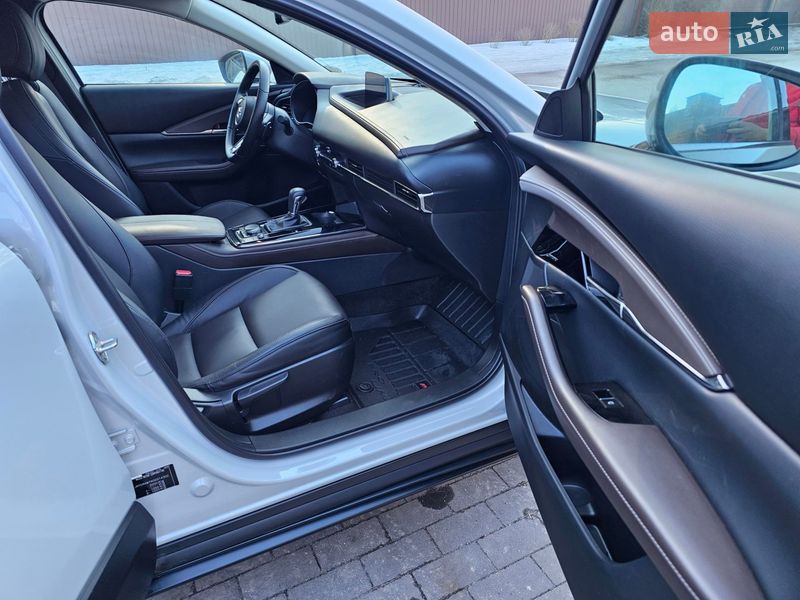 Внедорожник / Кроссовер Mazda CX-30 2025 в Киеве