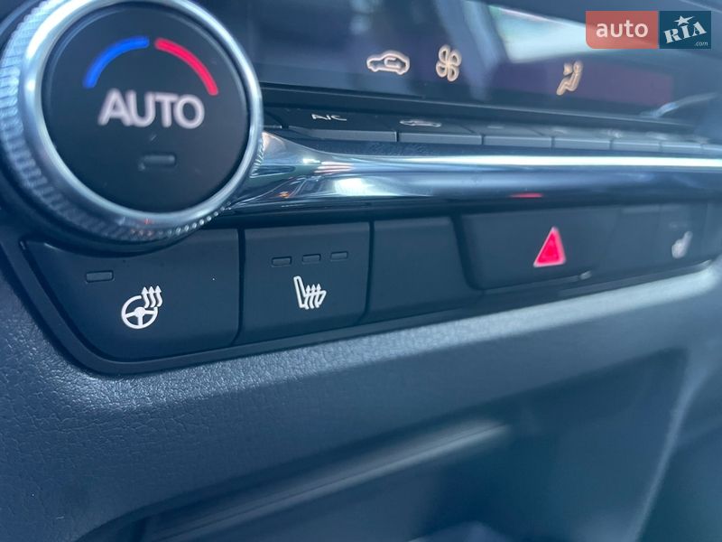 Внедорожник / Кроссовер Mazda CX-30 2024 в Киеве