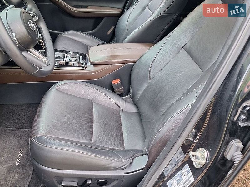 Внедорожник / Кроссовер Mazda CX-30 2023 в Киеве фото 26 Внедорожник / Кроссовер Mazda CX-30 2023 в Киеве