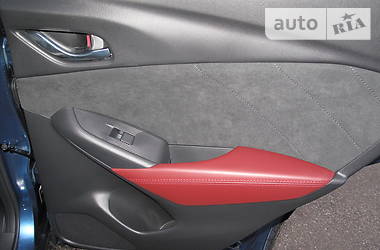 Внедорожник / Кроссовер Mazda CX-3 2019 в 
